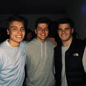 Meet your Posher, Logan